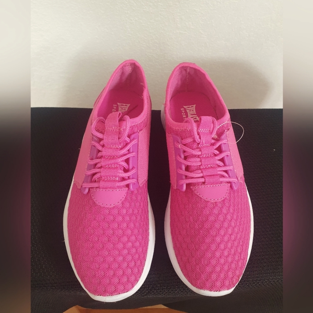 Everlast womens hot pink tennis shoes